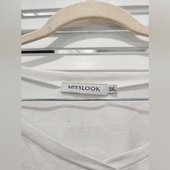 Misslook White V-Neck Short Sleeved T-Shirt 3X - Picture 2 of 4